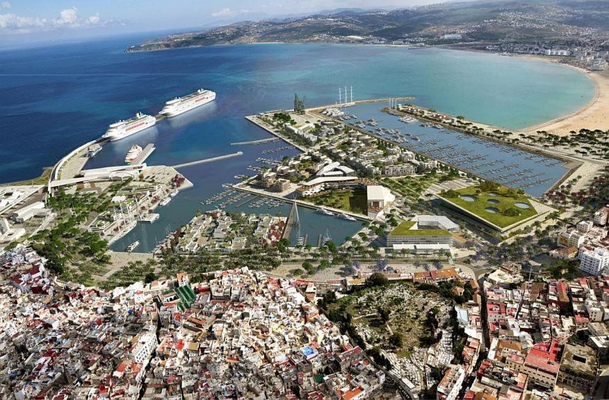 Ap 2Ch City Centre Parking En Face Hilton A Cote Du Plage Tanger Extérieur photo